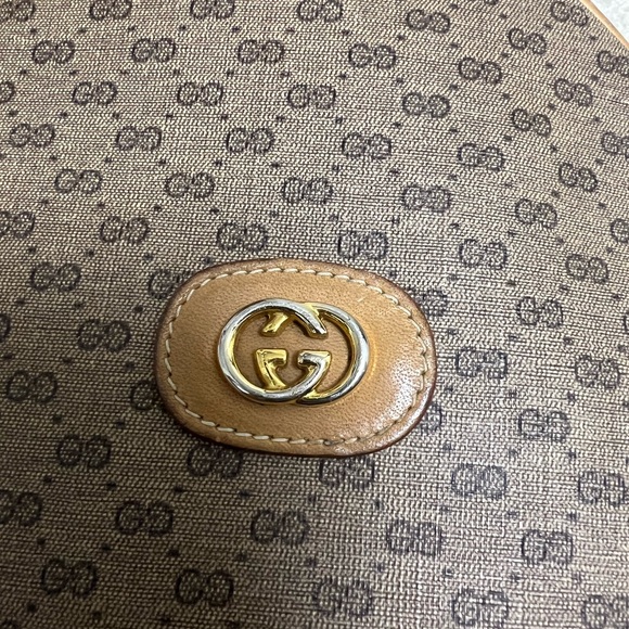 Vintage Gucci round bag🔥🔥🔥 - Picture 7 of 8